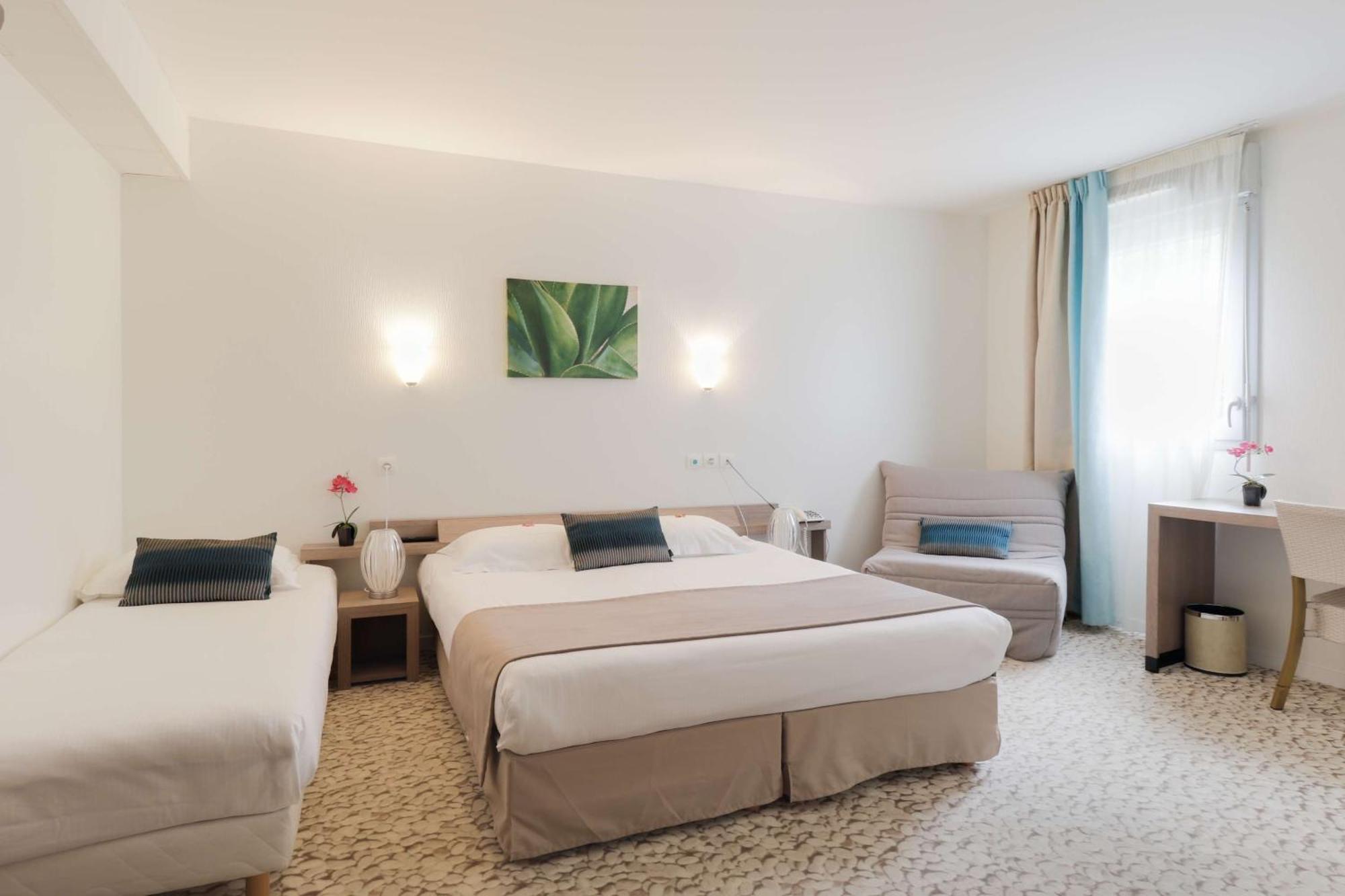 Brit Hotel Alghotel Cancale Eksteriør billede